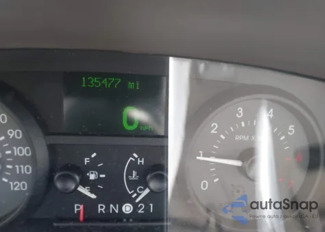 2010 Mercury Grand Marquis Ls (Fleet Only) из США, поврежденный, VIN 2MEBM7FV3AX630122